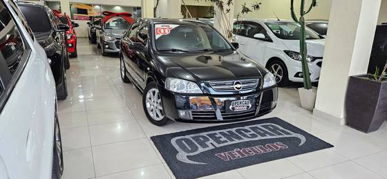 CHEVROLET ASTRA 2.0 MPFI ADVANTAGE 8V FLEX 4P AUTOMÁTICO CHEVROLET ASTRA 2.0 MPFI ADVANTAGE 8V FLEX 4P AUTOMÁTICO